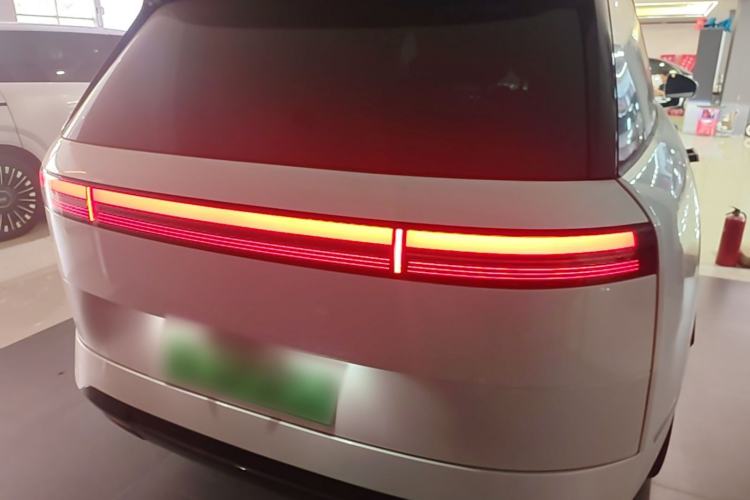 Used XPeng GX 2026 Model, Pure Electric 750 Four-Wheel-Drive Flagship Edition Rear