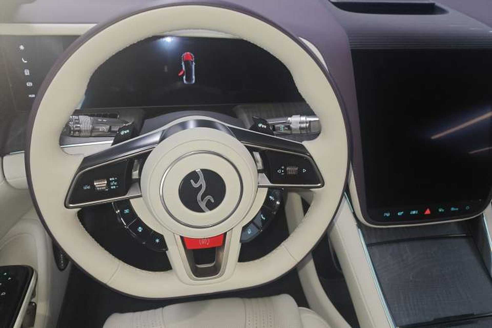 Used Yangwang U7 2025 EV Four-Seat Flagship Edition Gear Lever