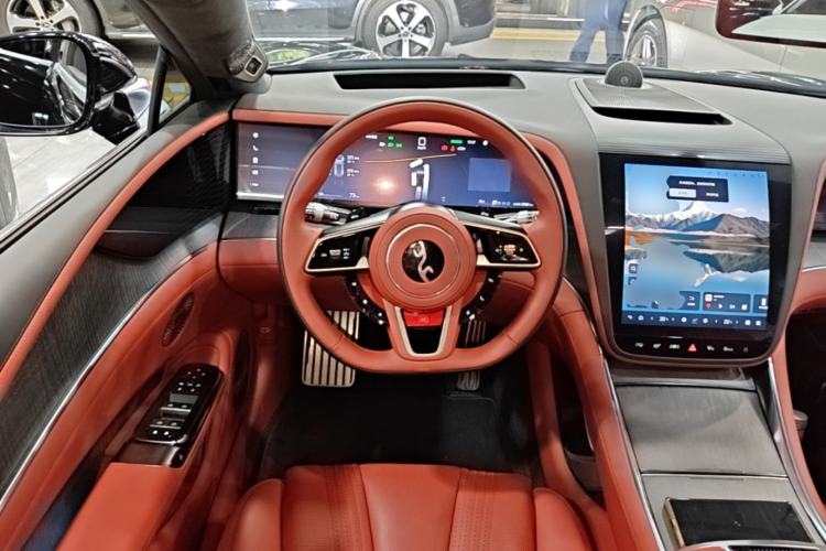 Used Yangwang U7 2025 EV Four-Seat Flagship Edition Steering Wheel