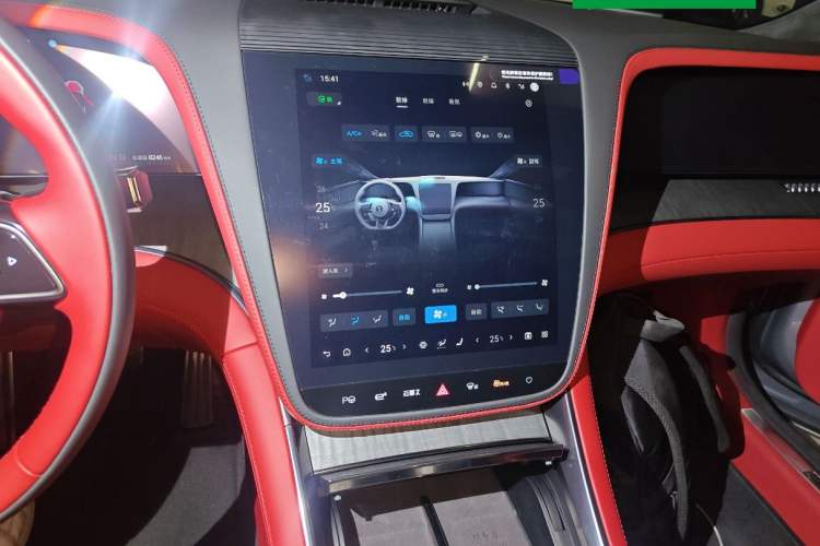 Used Yangwang U7 2025 EV Four-Seat Flagship Edition Audio And AC Panel