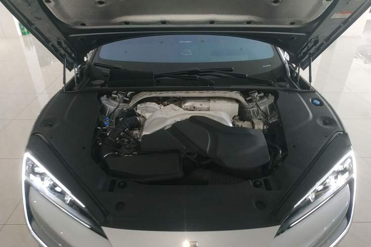 Used Yangwang U7 2025 PHEV Five-Seat Luxury Edition Engine Bay