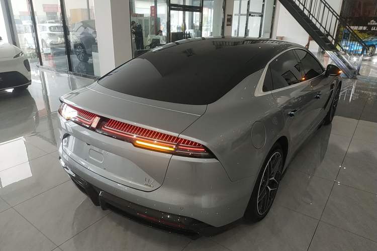 Used Yangwang U7 2025 PHEV Five-Seat Luxury Edition Exterior 5