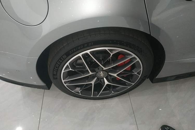 Used Yangwang U7 2025 PHEV Five-Seat Luxury Edition Exterior 8