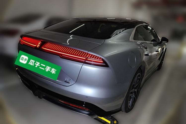 Used Yangwang U7 2025 EV Four-Seat Flagship Edition Rear Right 45 Deg