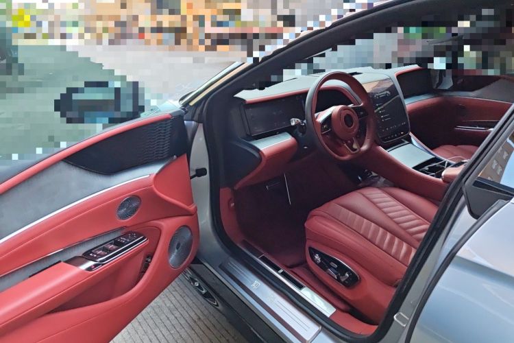 Used Yangwang U7 2025 PHEV Five-Seat Luxury Edition Driver Seat