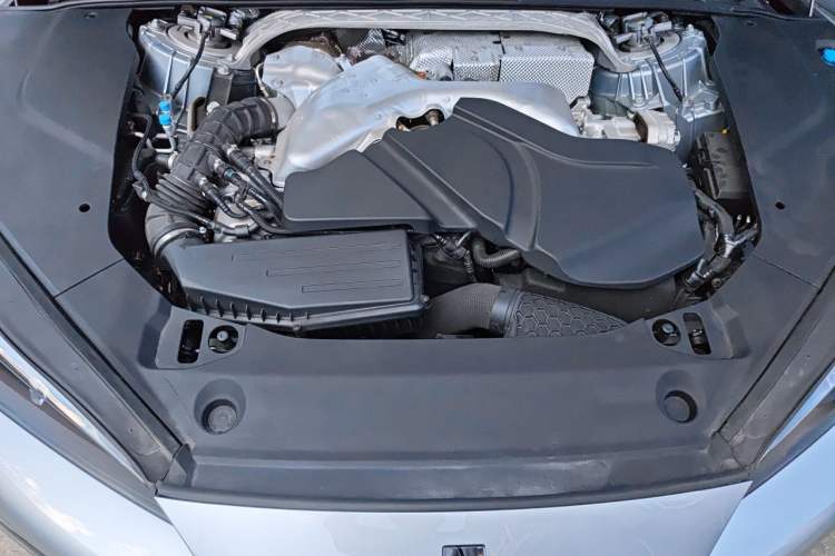 Used Yangwang U7 2025 PHEV Five-Seat Luxury Edition Engine Bay