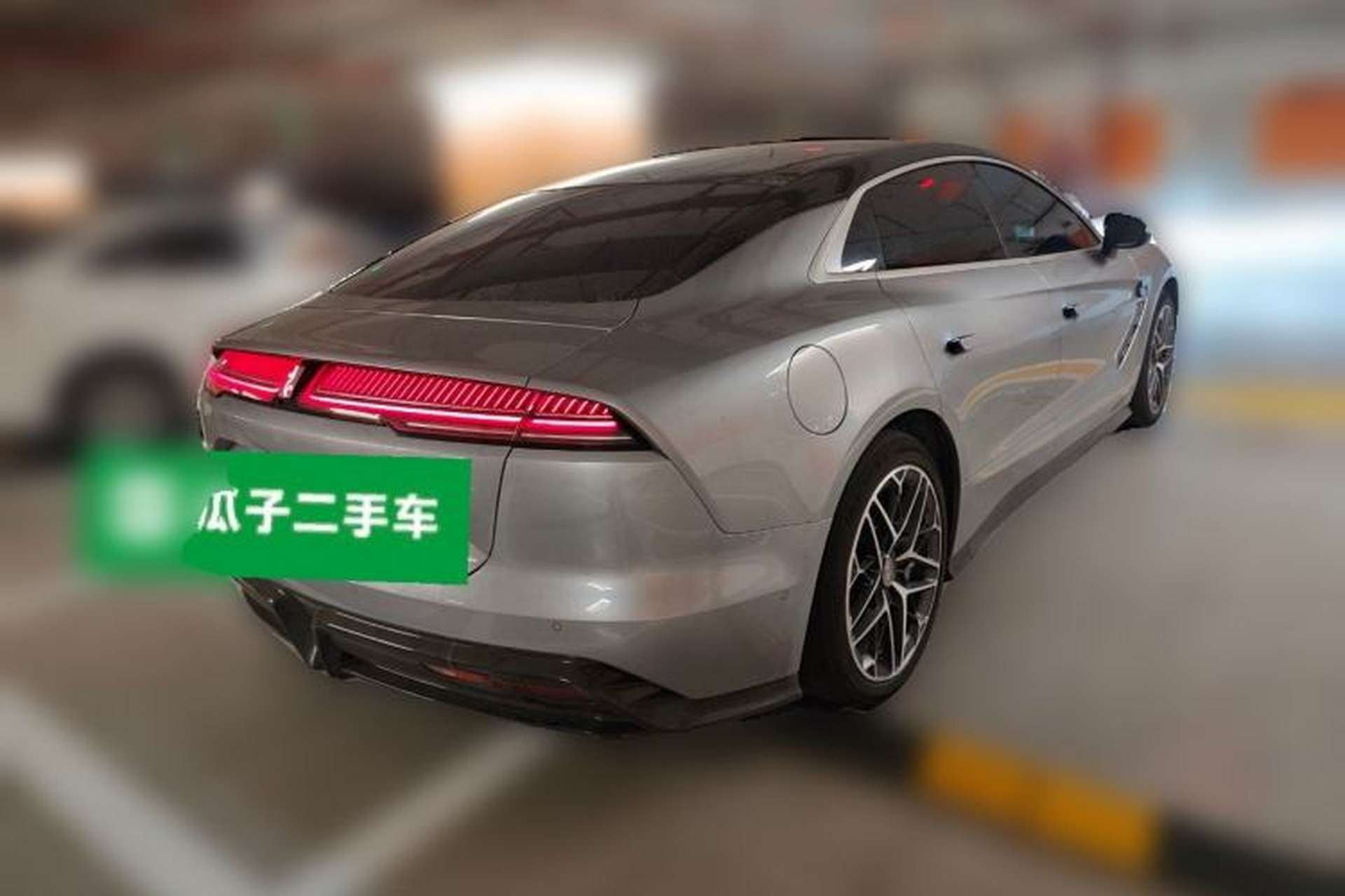 Used Yangwang U7 2025 EV Five-Seat Luxury Edition Rear Right 45 Deg