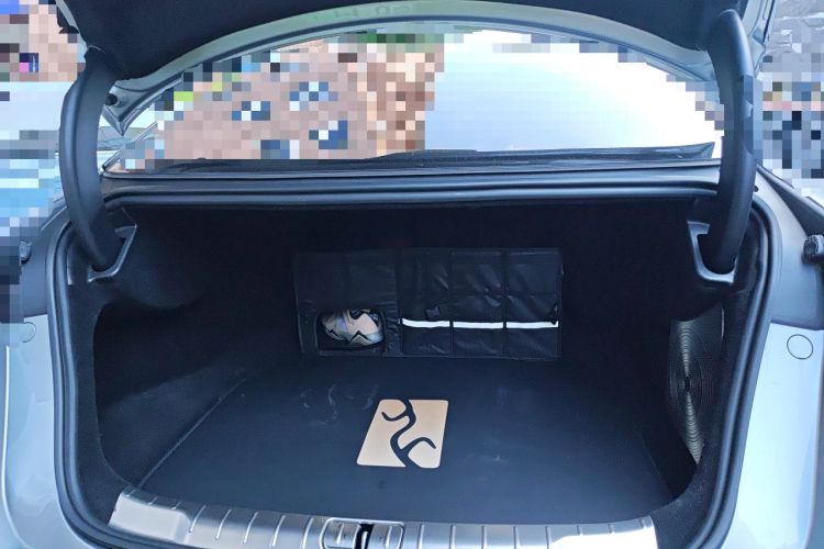 Used Yangwang U7 2025 PHEV Five-Seat Luxury Edition Trunk