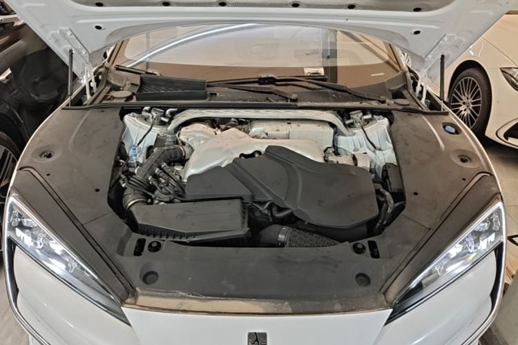 Used Yangwang U7 2025 PHEV Five-Seat Luxury Edition Engine Bay