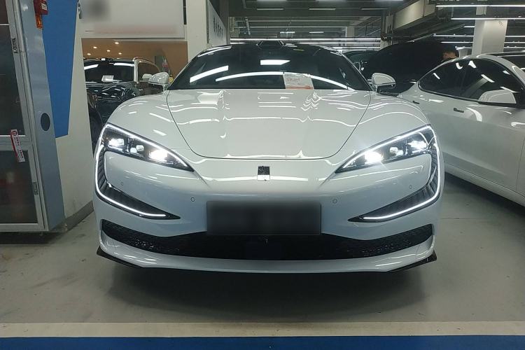 Used Yangwang U7 2025 EV Five-Seat Luxury Edition Exterior 1