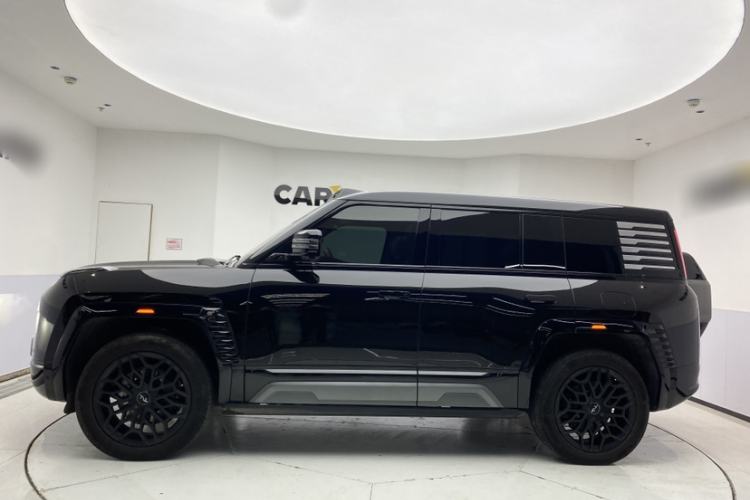 Used Yangwang U8 2023 Luxury Edition Exterior 1