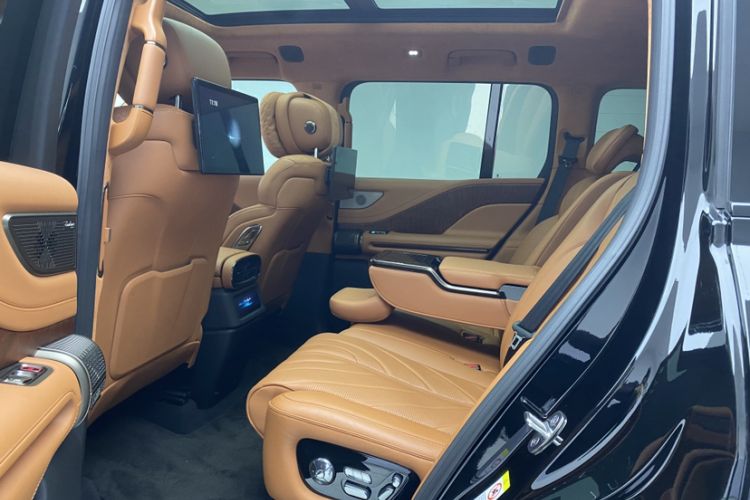 Used Yangwang U8 2023 Luxury Edition Interior 1