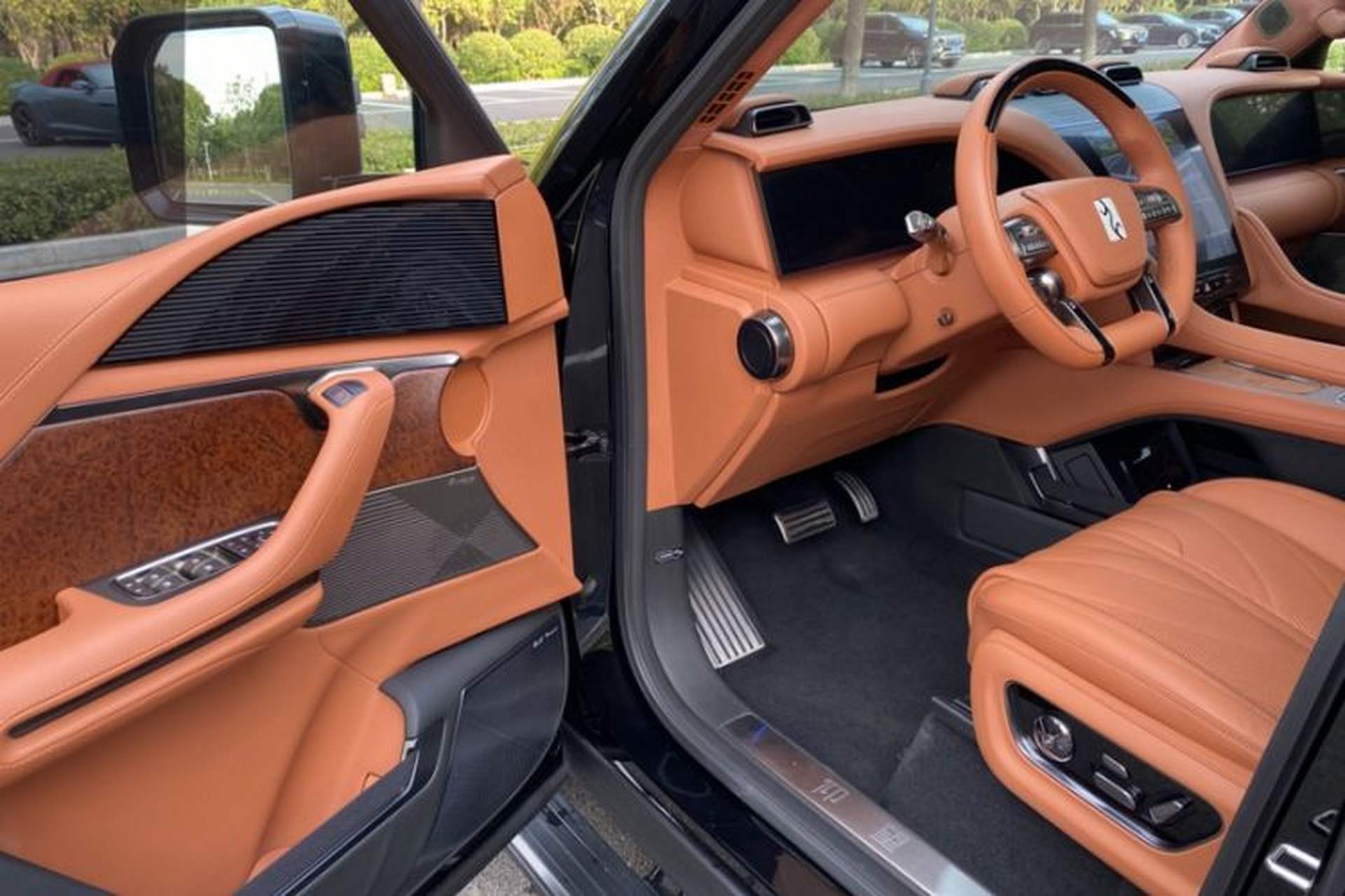 Used Yangwang U8 2023 Luxury Edition Interior 2