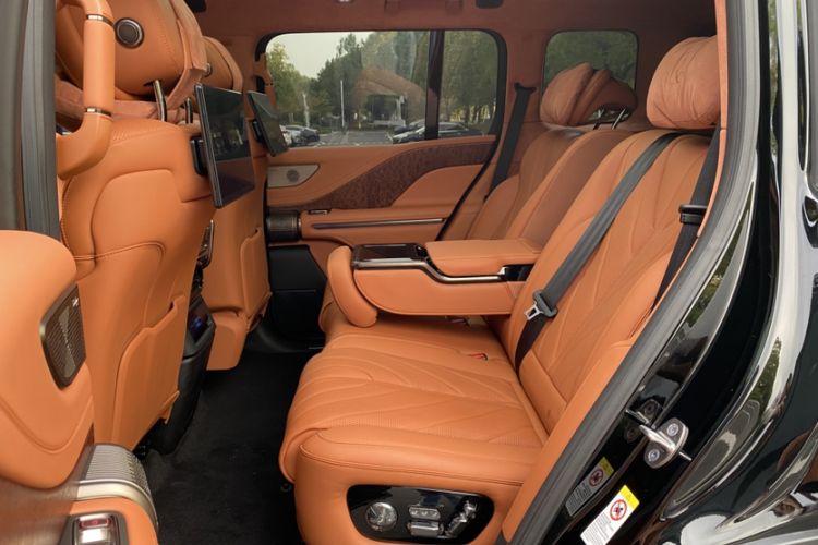 Used Yangwang U8 2023 Luxury Edition Interior 3
