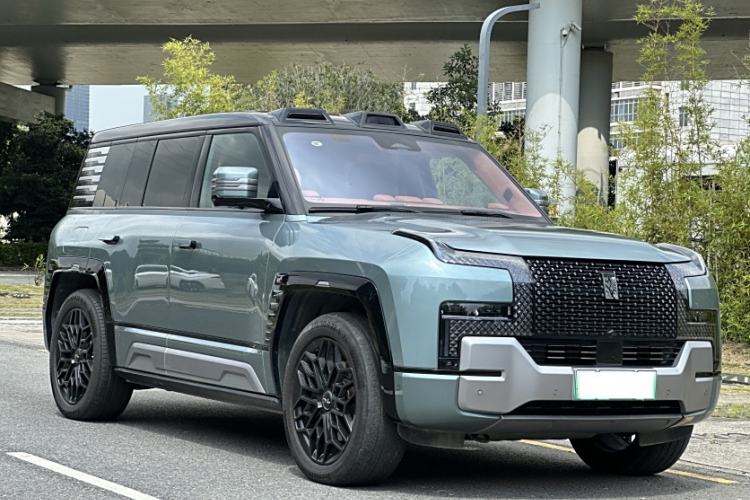 Used Yangwang U8 2023 Luxury Edition Exterior 2