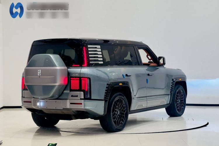 Used Yangwang U8 2023 Luxury Edition Exterior 5