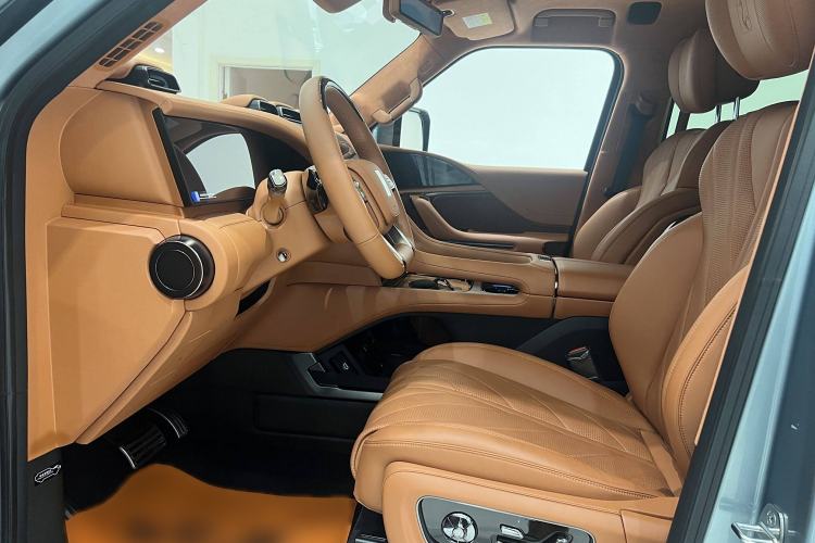 Used Yangwang U8 2023 Luxury Edition Interior 5