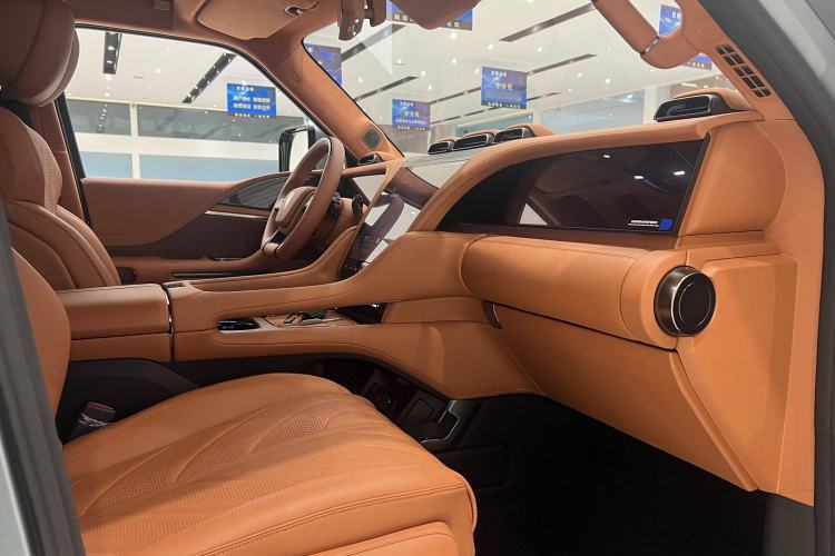 Used Yangwang U8 2023 Luxury Edition Interior 8