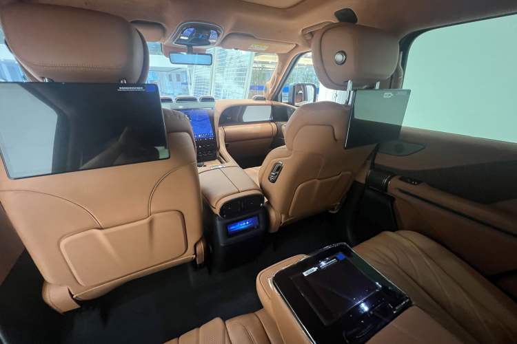 Used Yangwang U8 2023 Luxury Edition Interior 9