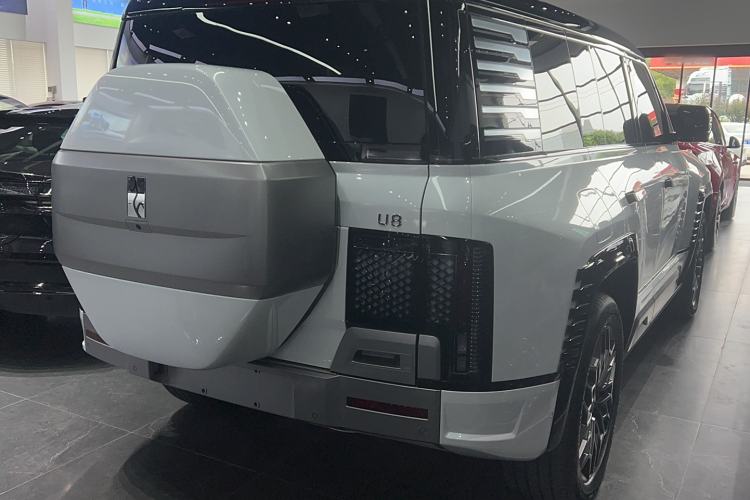 Used Yangwang U8 2023 Luxury Edition Exterior 3