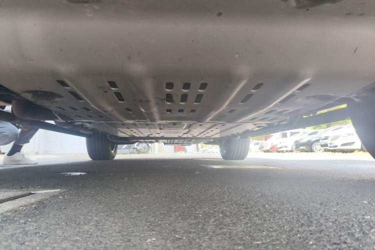 Used Yangwang U8 2023 Luxury Edition Chassis Front