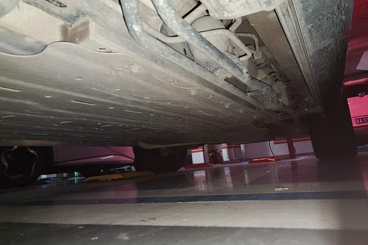 Used Yangwang U8 2023 Luxury Edition Chassis Front Left