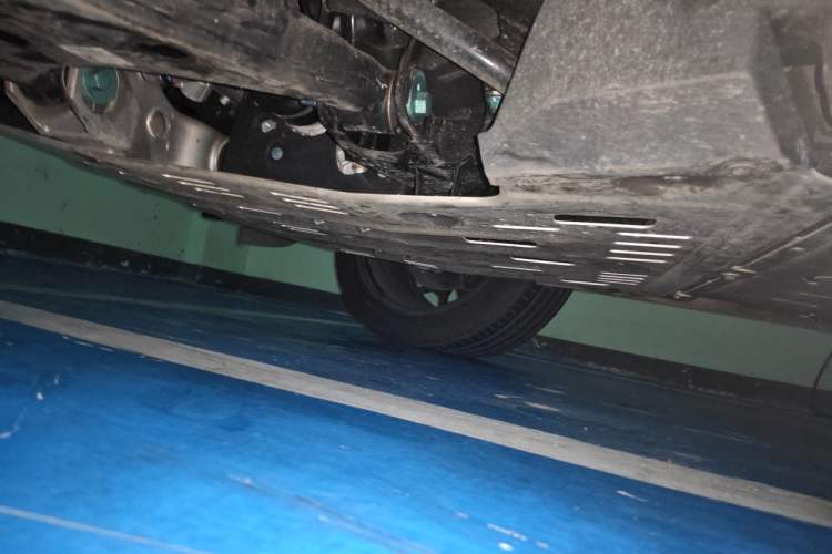 Used Yangwang U8 2023 Luxury Edition Chassis Front Right