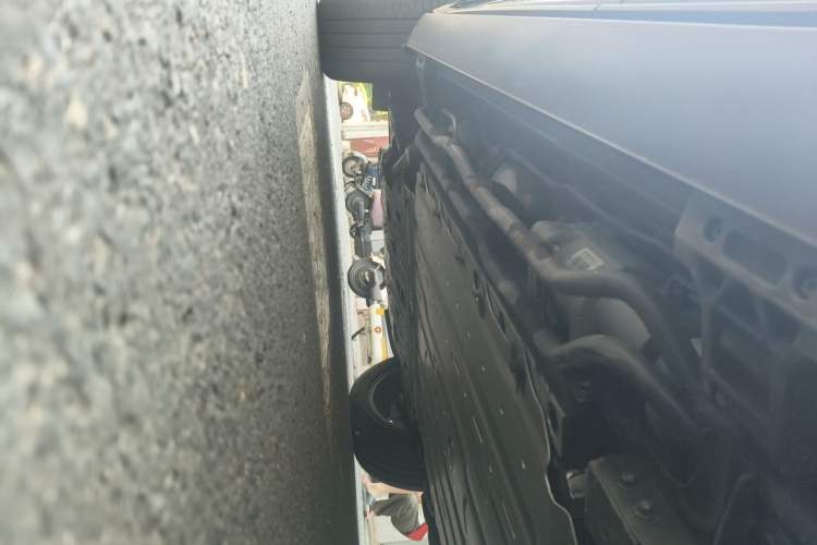 Used Yangwang U8 2023 Luxury Edition Chassis Rear Left