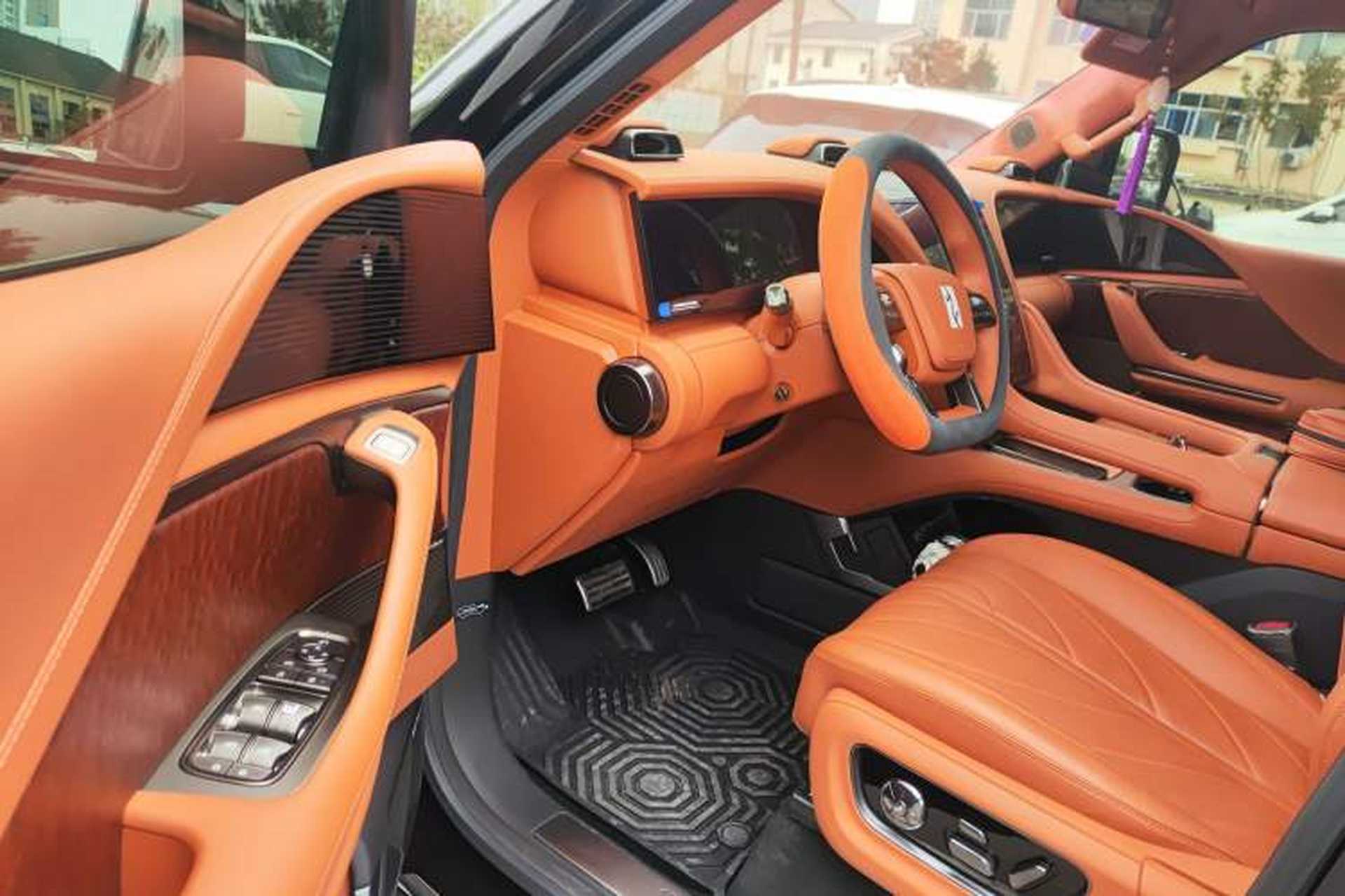 Used Yangwang U8 2023 Luxury Edition Driver Seat