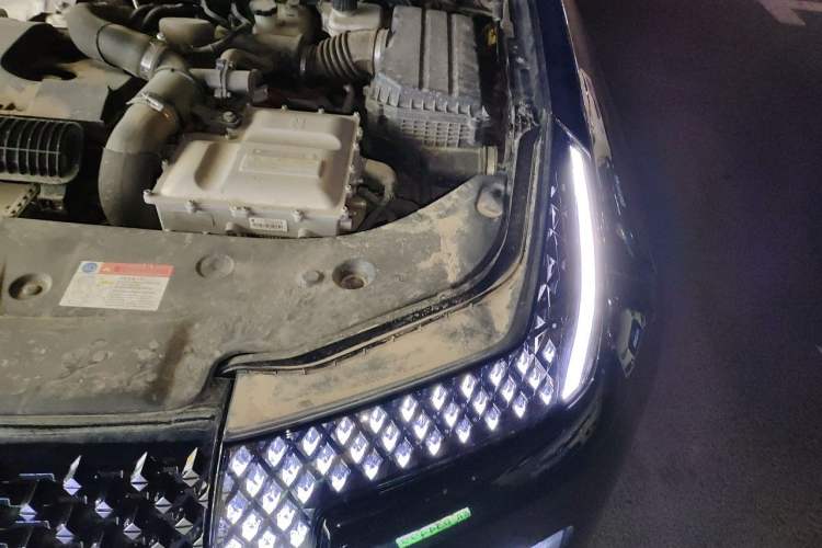 Used Yangwang U8 2023 Luxury Edition Engine Bay Left