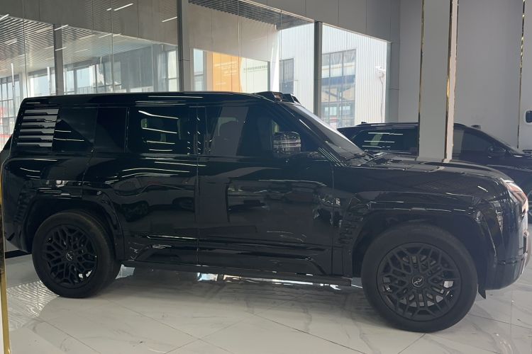 Used Yangwang U8 2023 Luxury Edition Exterior 2