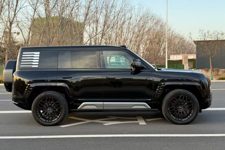 Used Yangwang U8 2023 Luxury Edition Exterior 3