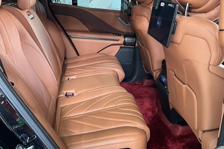 Used Yangwang U8 2023 Luxury Edition Exterior 6