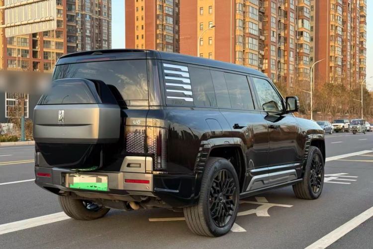 Used Yangwang U8 2023 Luxury Edition Exterior 6