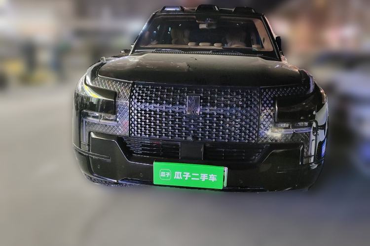 Used Yangwang U8 2023 Luxury Edition Front