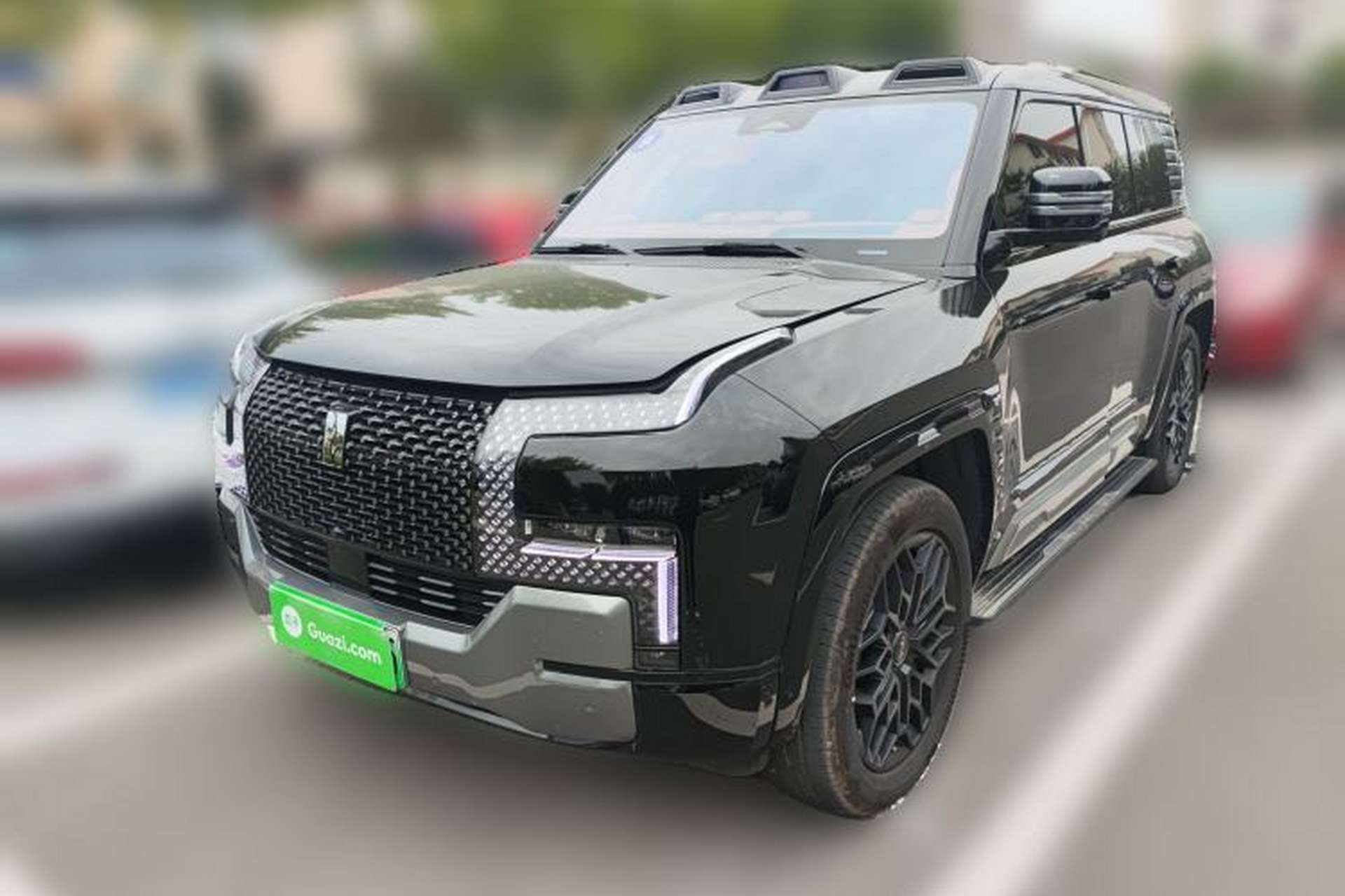 Used Yangwang U8 2023 Luxury Edition Front Left 45 Deg