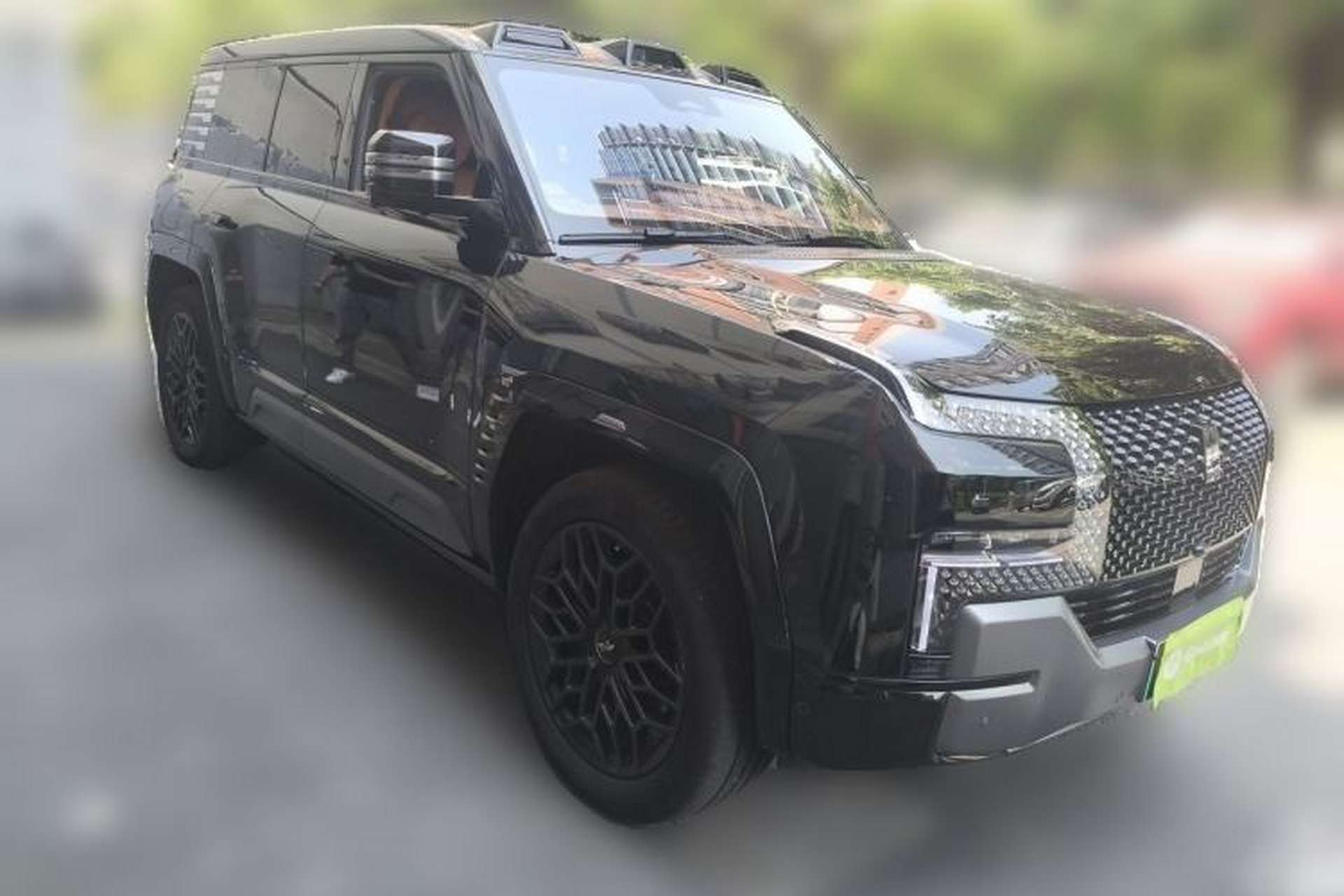 Used Yangwang U8 2023 Luxury Edition Front Right 45 Deg