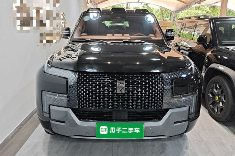 Used Yangwang U8 2023 Luxury Edition Front