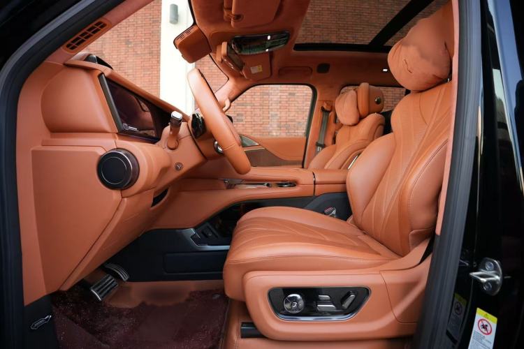 Used Yangwang U8 2023 Luxury Edition Interior 1