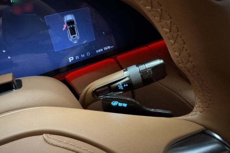 Used Yangwang U8 2023 Luxury Edition Interior 3