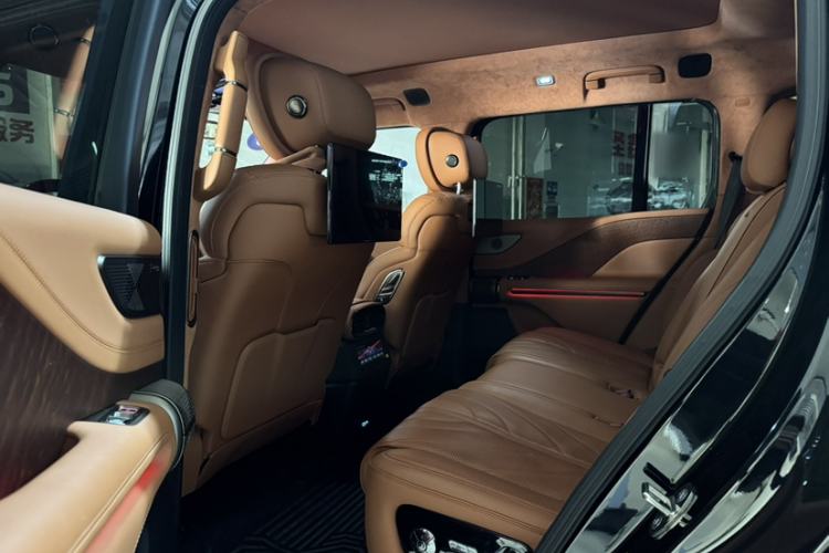 Used Yangwang U8 2023 Luxury Edition Interior 5
