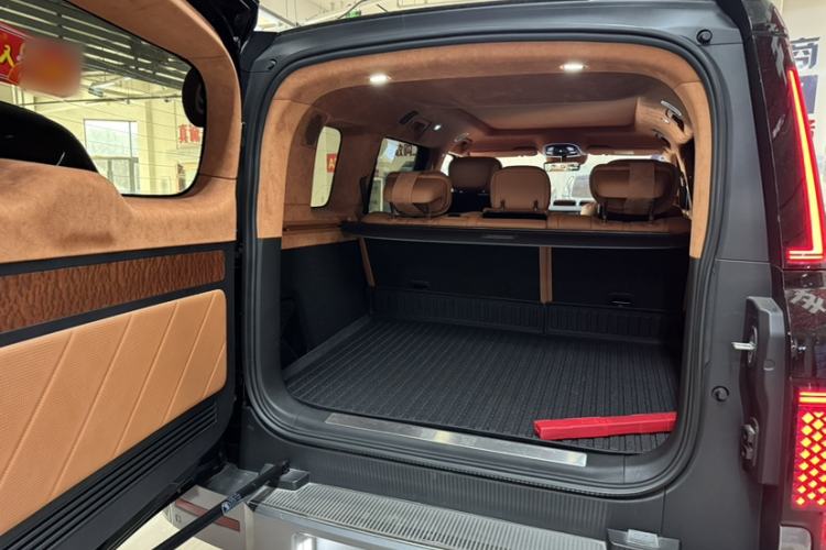 Used Yangwang U8 2023 Luxury Edition Interior 6