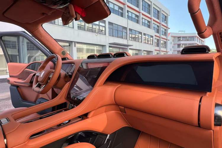 Used Yangwang U8 2023 Luxury Edition Interior 7