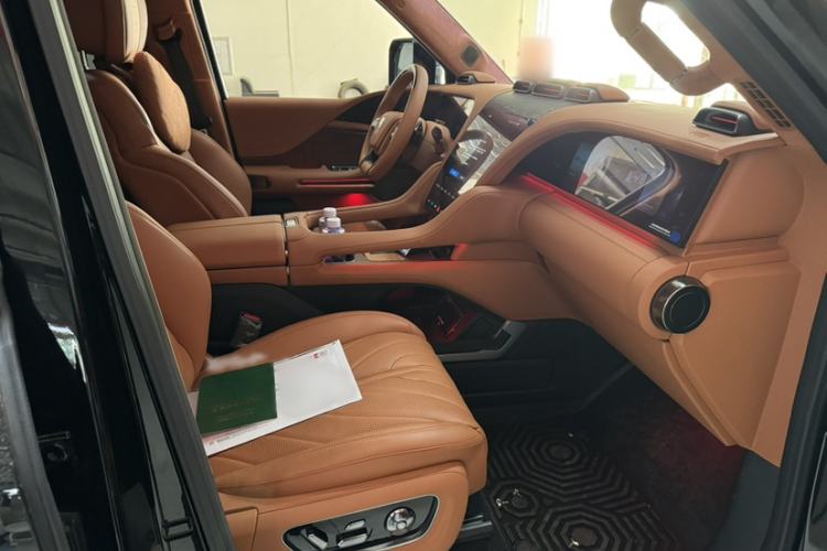 Used Yangwang U8 2023 Luxury Edition Interior 7