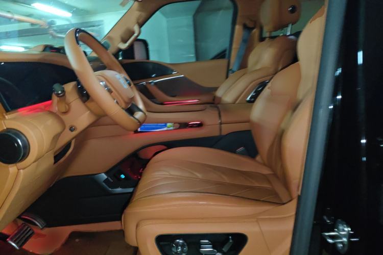 Used Yangwang U8 2023 Luxury Edition Left Front Seat