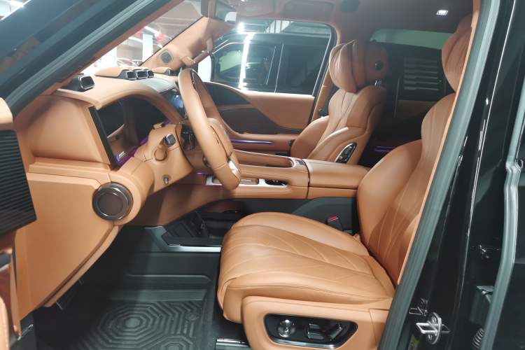 Used Yangwang U8 2023 Luxury Edition Left Front Seat