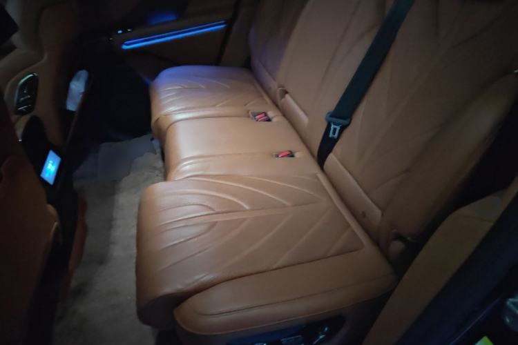 Used Yangwang U8 2023 Luxury Edition Left Rear Seat