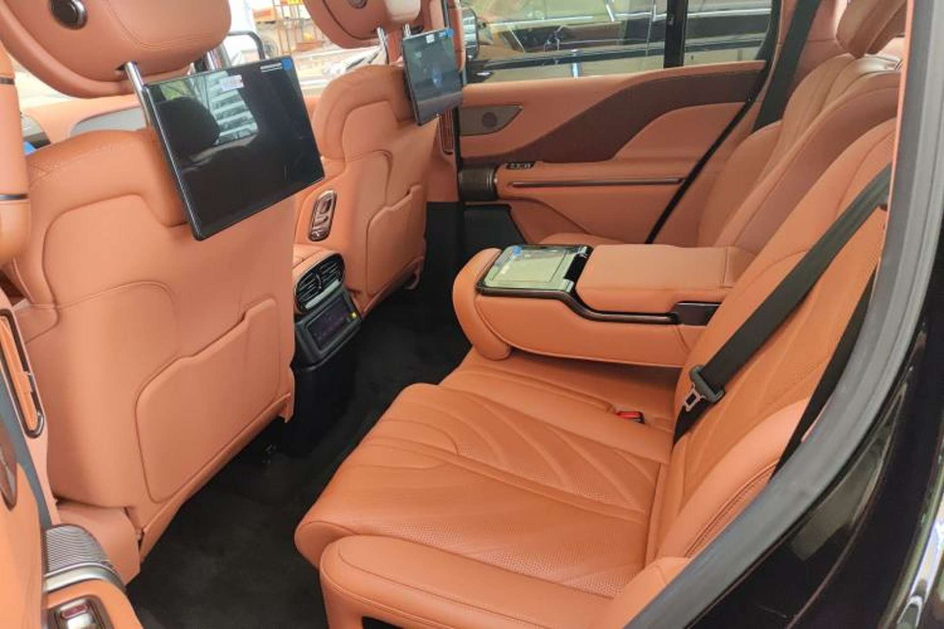 Used Yangwang U8 2023 Luxury Edition Left Rear Seat