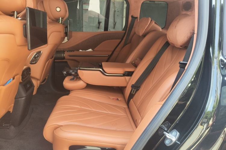Used Yangwang U8 2023 Luxury Edition Left Rear Seat