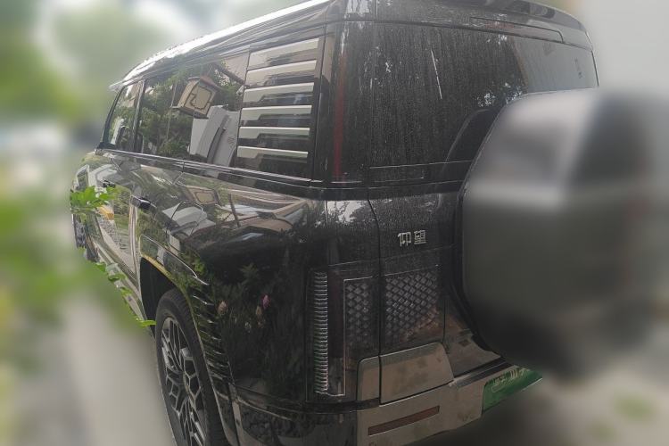 Used Yangwang U8 2023 Luxury Edition Rear Left 45 Deg